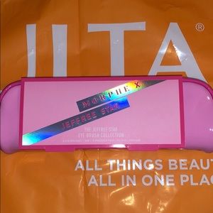 Morphe x Jeffre Star Makeup Brush holder
